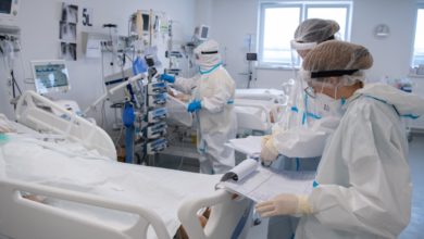 Photo of Rosja: lekarze proponują przeciwnikom szczepień wizytę na oddziałach covidowych