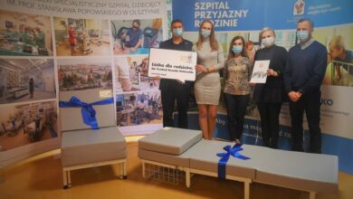 Photo of Szpital Dziecięcy w Olsztynie otrzymał dziś 10 łóżek dla rodziców od Fundacji Ronalda McDonalda